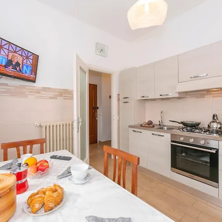 Residenza La Terrazza Di Dante - Happy Διαμέρισμα