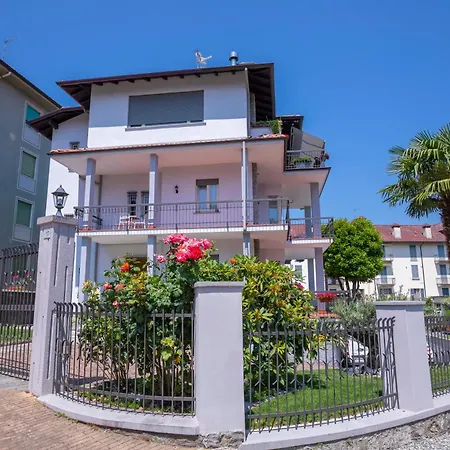Διαμέρισμα Residenza La Terrazza Di Dante - Happy Στρέσα