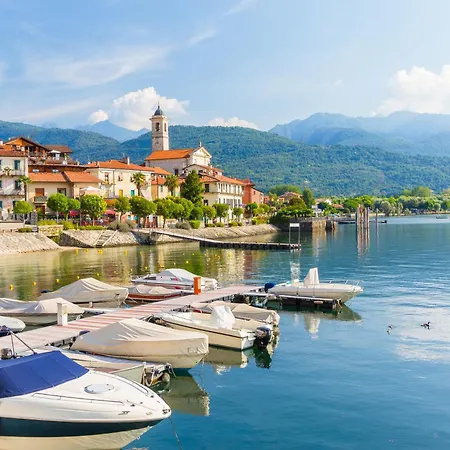 Residenza La Terrazza Di Dante: 2br With Sunny Terrace - Happy Stresa